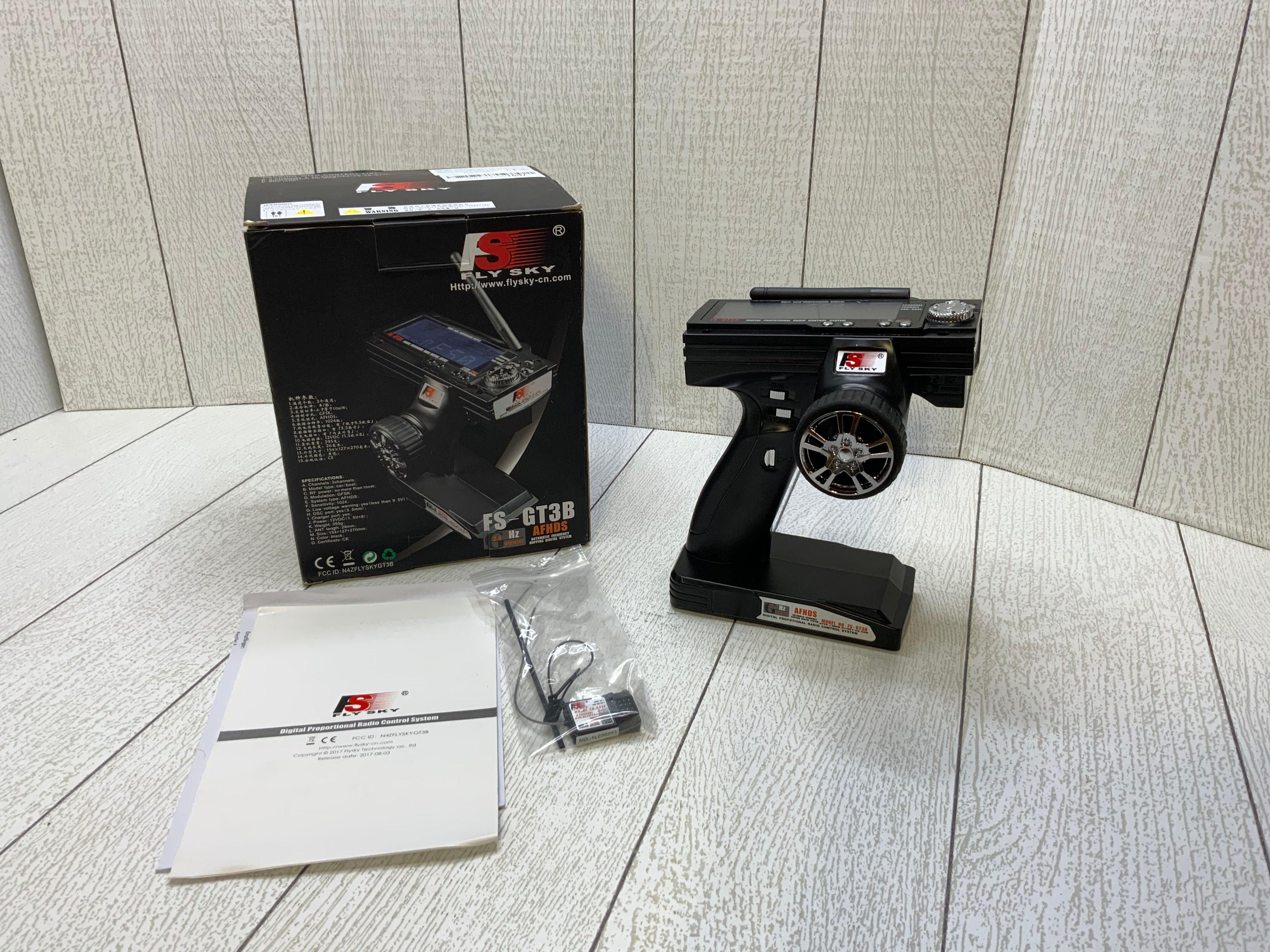Flysky FS-GT3B RC Transmitter Receiver 2.4Ghz 3 Channel (7915380474094)